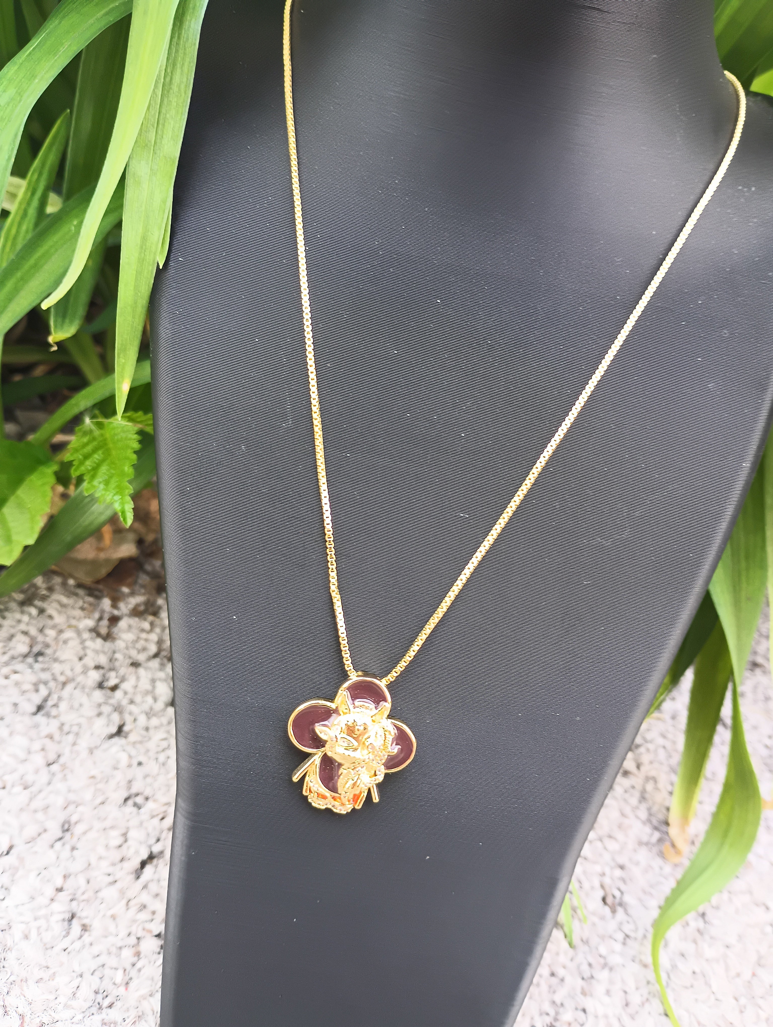 Necklace & Pendant